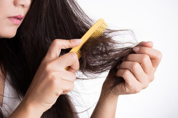 Cần chăm sóc cơ thể để ngăn ngừa tóc rụng sau sinh